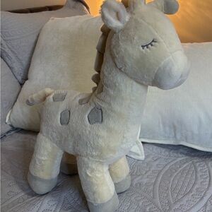 Kellytoy Cream and‎ Gray Giraffe Plush Rattle
